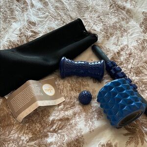Blue Massage Roller Set with Black Pouch